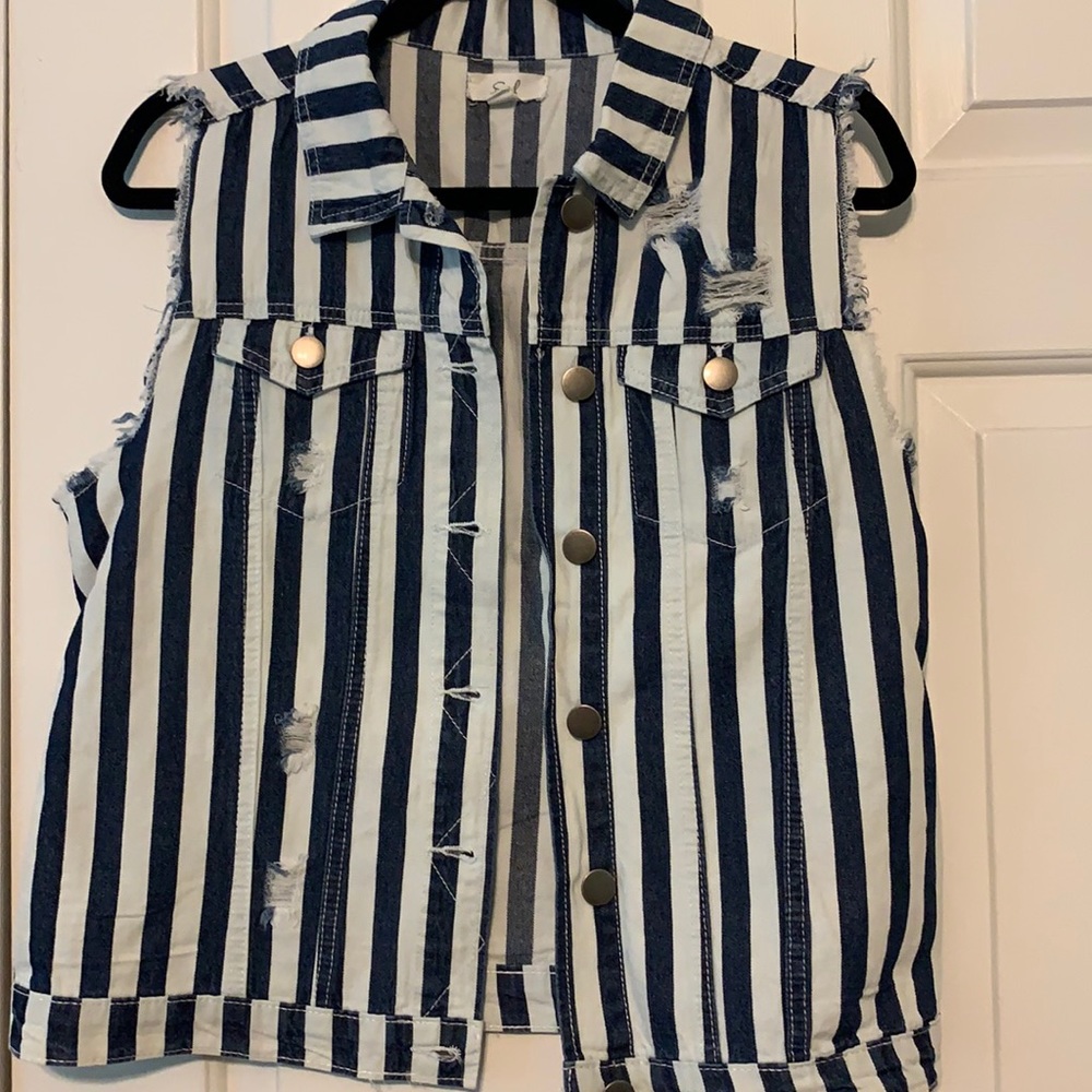 Easel denim vest